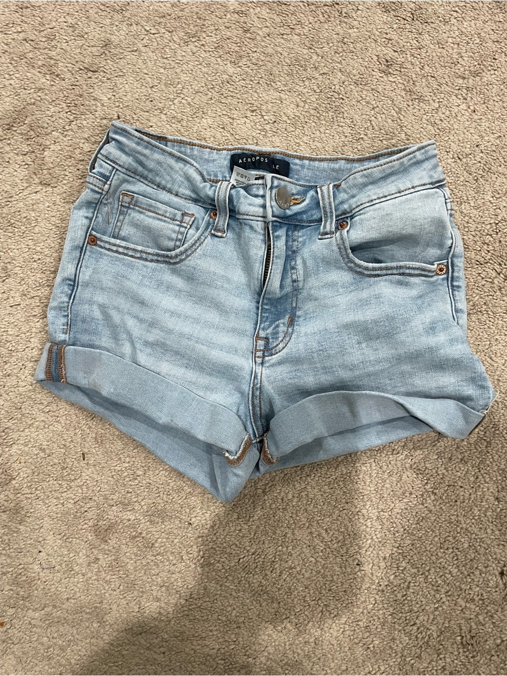 Aeropostale High Rise MIDI Light Wash Rolled Cuff Denim Shorts Size 4